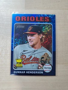 2024 Topps Heritage - Gunnar Henderson #24 Chrome Blue Sparkle Refractor - Picture 1 of 5