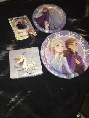Juego de 4 velas y servilletas de plato de papel para fiesta de cumpleaños congelado de Disney Foto 1 de 4
