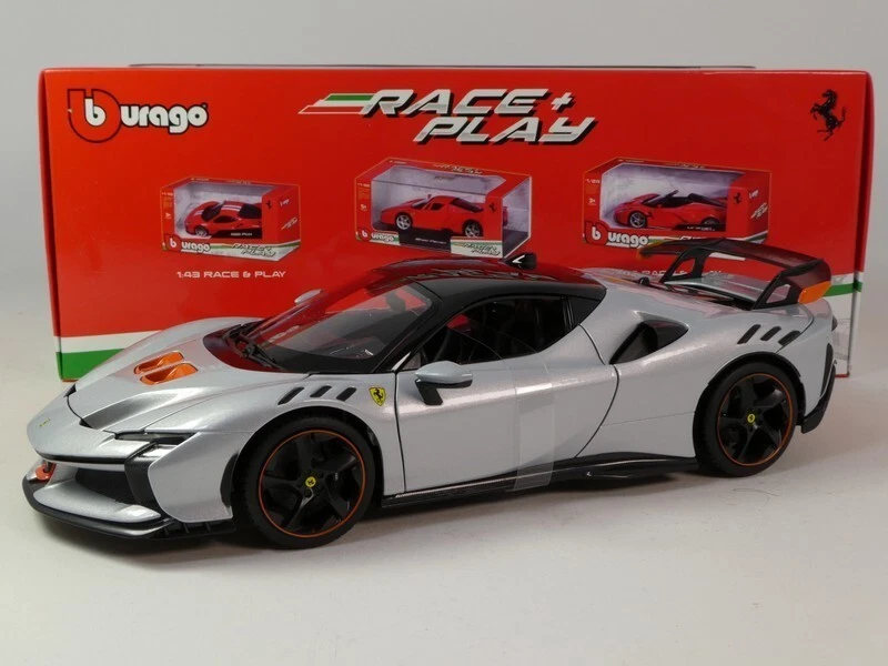 Bburago 2024 Ferrari SF90XX Stradale Arctic White (Bianco Artico) 1 18 18-16020W