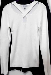 Sofia Jeans by Sofia V Criss Cross Neck Top Womens M Ribbed Knit Sweater - Picture 1 of 5