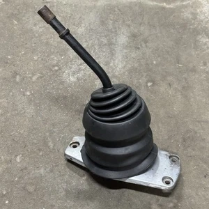 1985-1986 Porsche 911 Carrera 915 Shifter Assembly Shift Lever TOWER - Picture 1 of 11