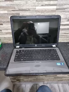 J270 HP Pavilion G6-1155sa 15,6 Zoll Intel Core i5-2410M Kein Strom schaltet Spa nicht ein - Bild 1 von 11