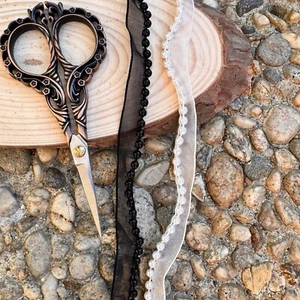 Pearl trim Edge, Black Pearls ribbon 4mm diameter, Beaded lace trim - Picture 1 of 7