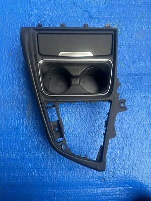 BMW 2012-16 palanca de cambios portavasos bandeja de cenizas extraña F31 F30 F35 320i 328i 335i Xi Foto 1 de 4