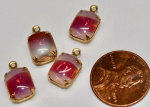 VINTAGE 4 OCTAGON PENDANT BEADS PINK SABRINA vintage GLASS in brass •8 X 10mm - Picture 1 of 1