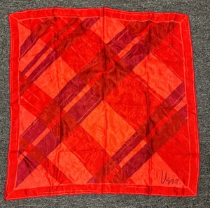 "Bufanda cuadrada de seda vera de colección a cuadros roja diseño geométrico retro mod 26"" x 26" - Imagen 1 de 7