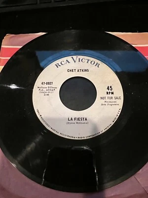 45 Chet Atkins Prissy  La Fiesta RCA  NM - Image 1 of 2