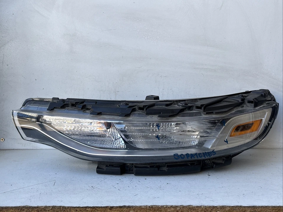 2019 2020 KIA SOUL EV HEADLIGHT DRIVER LEFT LAMP FULL LED OEM USED Foto 1 de 4