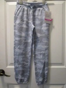 ATHLETA GIRL WARM UP JOGGER PANTS IN BLUE HEATHER CAMO SIZE XS/ 6 NEW - Picture 1 of 7