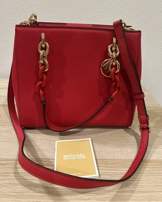 Bolso Cartera Michael Kors Cynthia Saffiano Cuero $298 Rojo Nuevo sin Etiquetas Herrajes Dorados Foto 1 de 4
