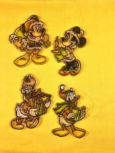 Vintage Disney Mickey Minnie Donald Daisy Plastic Suncatcher Christmas Ornaments - Bild 1 von 6