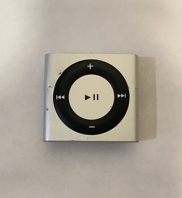 Apple iPod Shuffle 4-го поколения серебро (2 GB) работает отлично - Изображение 1 из 4