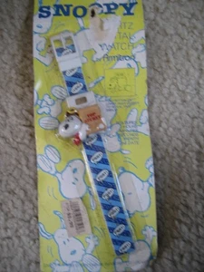 Rarität Vintage Peanuts SNOOPY Digitaluhr LCD Quarz Neu in Pkg bestimmt Spielzeug - Bild 1 von 1