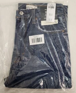 Abercrombie & Fitch Curve Love Ultra High Rise The 90s Straight Jean-Dark-(0R) - Picture 1 of 9
