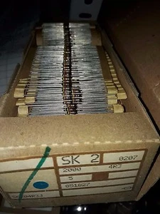 200pcs RESISTA (ERO) SK2 VINTAGE 4R3 5% HI END CARBON RESISTORS! - Picture 1 of 1