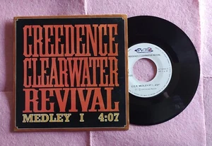 7” CREEDENCE CLEARWATER REVIVAL – Medley I / Medley II - SPAIN - PROMO (EX/EX) - Picture 1 of 2