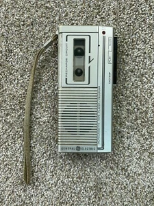 General Electric Microcassette Recorder GE Model 3-5325C For Parts / Repair - Picture 1 of 10