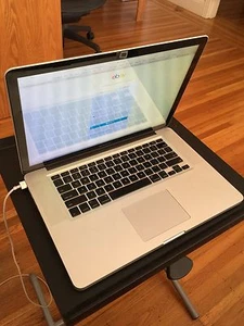 Apple MacBook Pro 15.4" Laptop (Late 2008) For Parts - Picture 1 of 5
