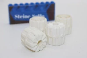 Lego (c) 4x Reifen Kunststoff - 6118 - Hart - weiß - Space - Weltraum Rad - Bild 1 von 1