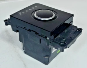 18-21 RANGE ROVER VELAR (RHD) TRANSMSSION GEAR SHIFT SHIFTER SELECTOR KNOB OEM - Picture 1 of 4