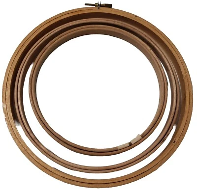 VTG 3 Wooden Embroidery Hoops 2 Felt Lined 1 Screw Top Duchess Unknown Taiwan - Image 1 of 4