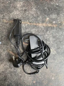 Dell USB 3.0 doble pantalla base universal D1000 con fuente de alimentación - Imagen 1 de 4