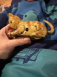 Vintage Tin Wind Up Toy Rolling Playful Cat From 1940s No Key Occupied Japan - Picture 1 of 18