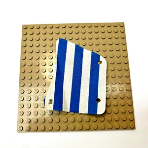 Lego White Cloth Sail 9 x 11, 3 Holes with Blue Stripes Pattern (from 6273) - Picture 1 of 3