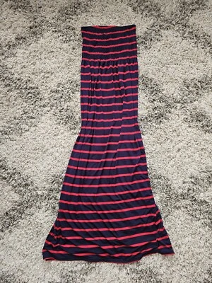 Maxi Vestido Plumas Sin Tirantes Rayas Rojo y Azul Marino Para Mujer Mediano Foto 1 de 3