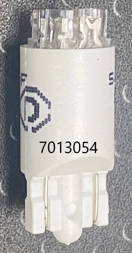 SUBZERO 7013054 REPLACEMENT LAMP / LED LIGHT BULB - SUB-ZERO  (UC-15I) - Image 1 of 1