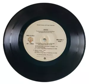 Devo Strange Pursuit / Day My Baby Gave / Smart Patrol Vinyl 7" Record 33.5rpm - Picture 1 of 7