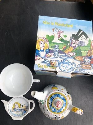Alice in Wonderland Paul Cardew Individual Teapot & Cup Tea For One 2010 - Image 1 of 4