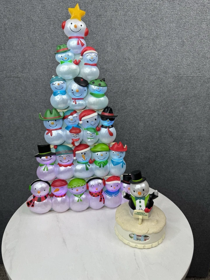 Hallmark 2014 Christmas Concert Snowmen w/ Conductor Complete* Tested Works - Image 1 of 4