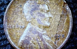 1923 Lincoln Wheat Cent With A Major Detached Lamination & Improper Alloy Mix - Picture 1 of 7