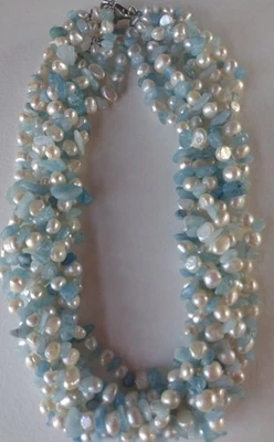 Collar de perlas de agua dulce y 925 con astillas de aguamarina de varias hebras Foto 1 de 4