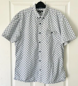 "Camisa de manga corta Peacocks cuello abotonado XL 44"" pecho 100 % algodón verano" - Imagen 1 de 8