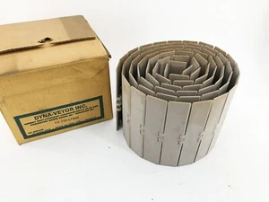 New Dyna-Veyor Inc. DV-750-LF820 Tabletop Chain 7-1/2" x 10' - Picture 1 of 4