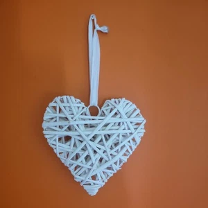 Willow Love Heart - white - Picture 1 of 4