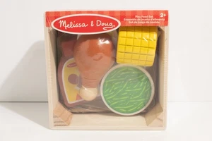 Melissa and Doug Play Madera Comida Cena Picnic Caja Juego de 5 Piezas Juego de Fingir Nuevo - Imagen 1 de 5