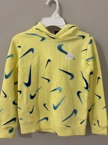 Nike Girls S Sportswear 3D Printed Hoodie Yellow New With Tags - Picture 1 of 4