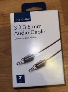INSIGNIA 3ft 3.5 mm AUDIO CABLE for phone ipod tablets car stereo - Picture 1 of 2