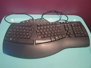 Perixx Periboard-512 Wired Ergonomic Split Ergonomic Keyboard Palm Rest Black - Picture 1 of 6
