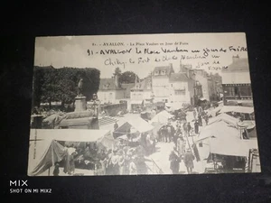 CPA - 89 - AVALLON - La Place Vauban un jour de Foire - Imagen 1 de 2