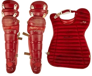 1980 Johnny Bench Signed Game Worn Cincinnati Reds Chest Protector & Shin Guards - Picture 1 of 6