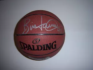 BILL LAIMBEER DETROIT PISTONS W/COA SIGNED BASKETBALL - Picture 1 of 1
