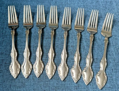MIKAYLA by ONEIDA -  8 Glossy DINNER FORKS   -  8"  - Quality Stainless Flatware - Image 1 of 4