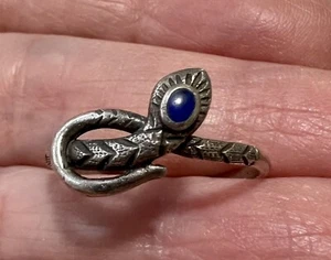 Vintage Sterling Silver Coiled Serpent Snake Ring with Blue Cabochon Eye Sz 7.5 - Picture 1 of 8