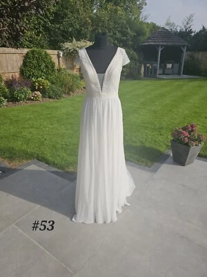 Fit & Flare /a-line wedding Bridal dress size 10 Ex Sample Sale Reduced  - Image 1 of 4