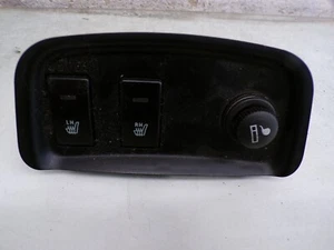 Schalter Sitzheizung Kia Picanto BA SA BJ2004 93330-07200 "503A62" - Picture 1 of 5
