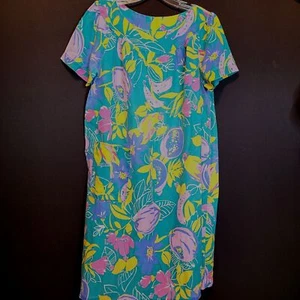 Vintage Hawaiian House Dress Nightgown Floral Pocket Has Pilling Split Seam - Picture 1 of 8